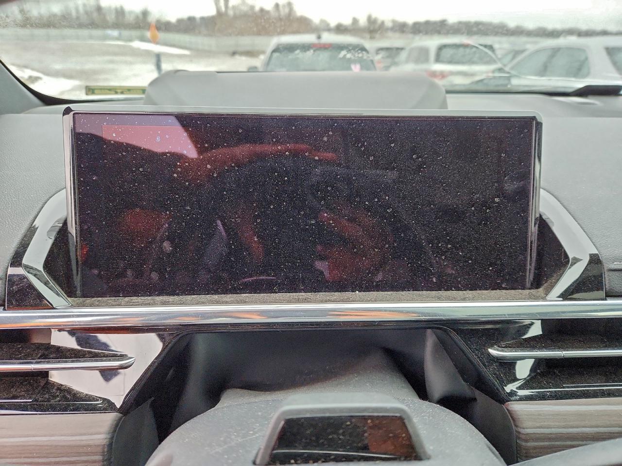 2025 GMC SIERRA DENALI photo 9