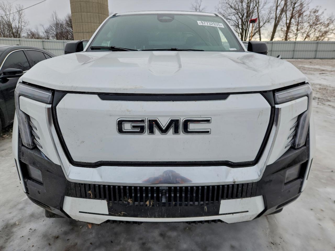 2025 GMC SIERRA DENALI photo 5