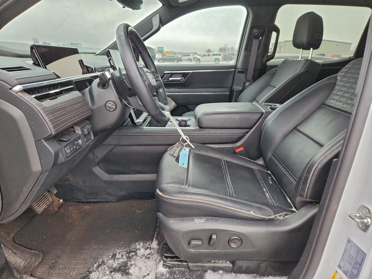 2025 GMC SIERRA DENALI photo 7
