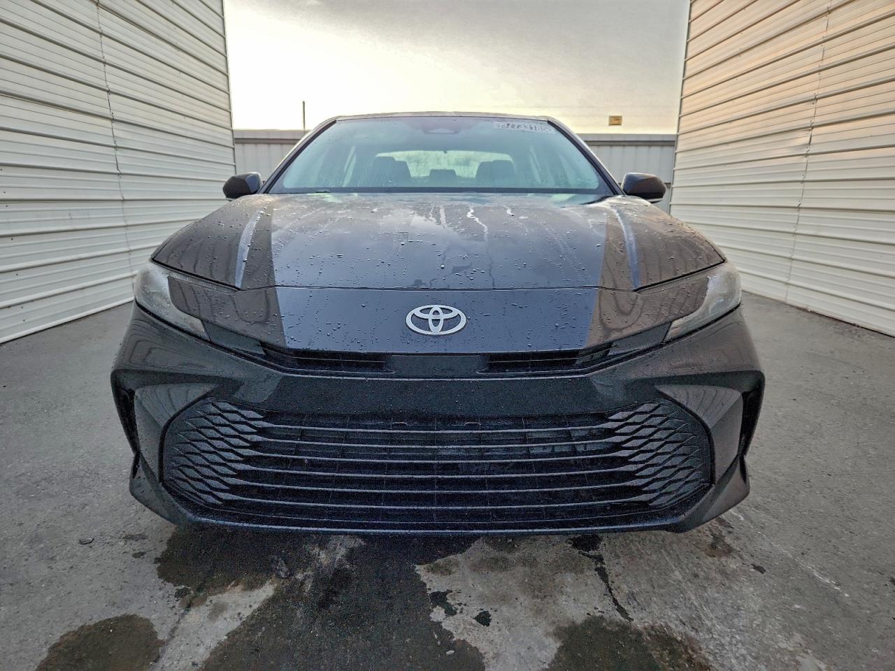 2025 TOYOTA CAMRY XSE photo 5