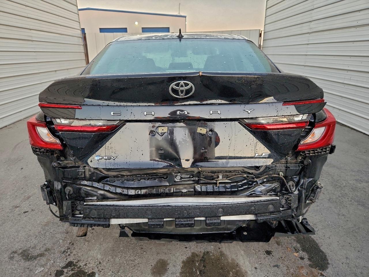 2025 TOYOTA CAMRY XSE photo 6