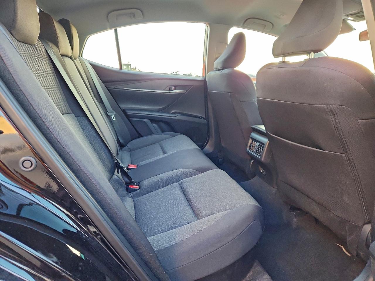 2025 TOYOTA CAMRY XSE photo 10