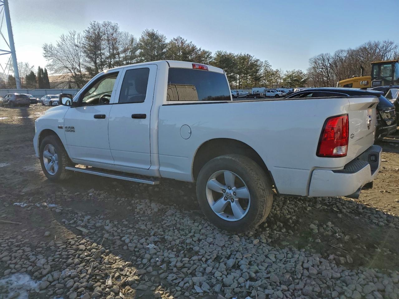2014 RAM 1500 ST photo 2