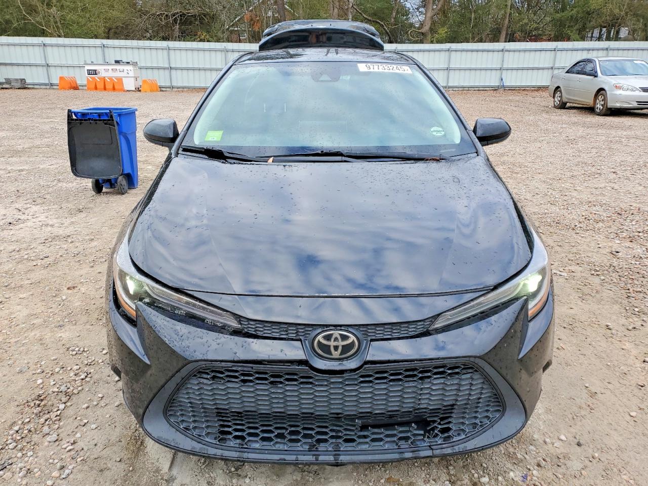 2021 TOYOTA COROLLA LE photo 5