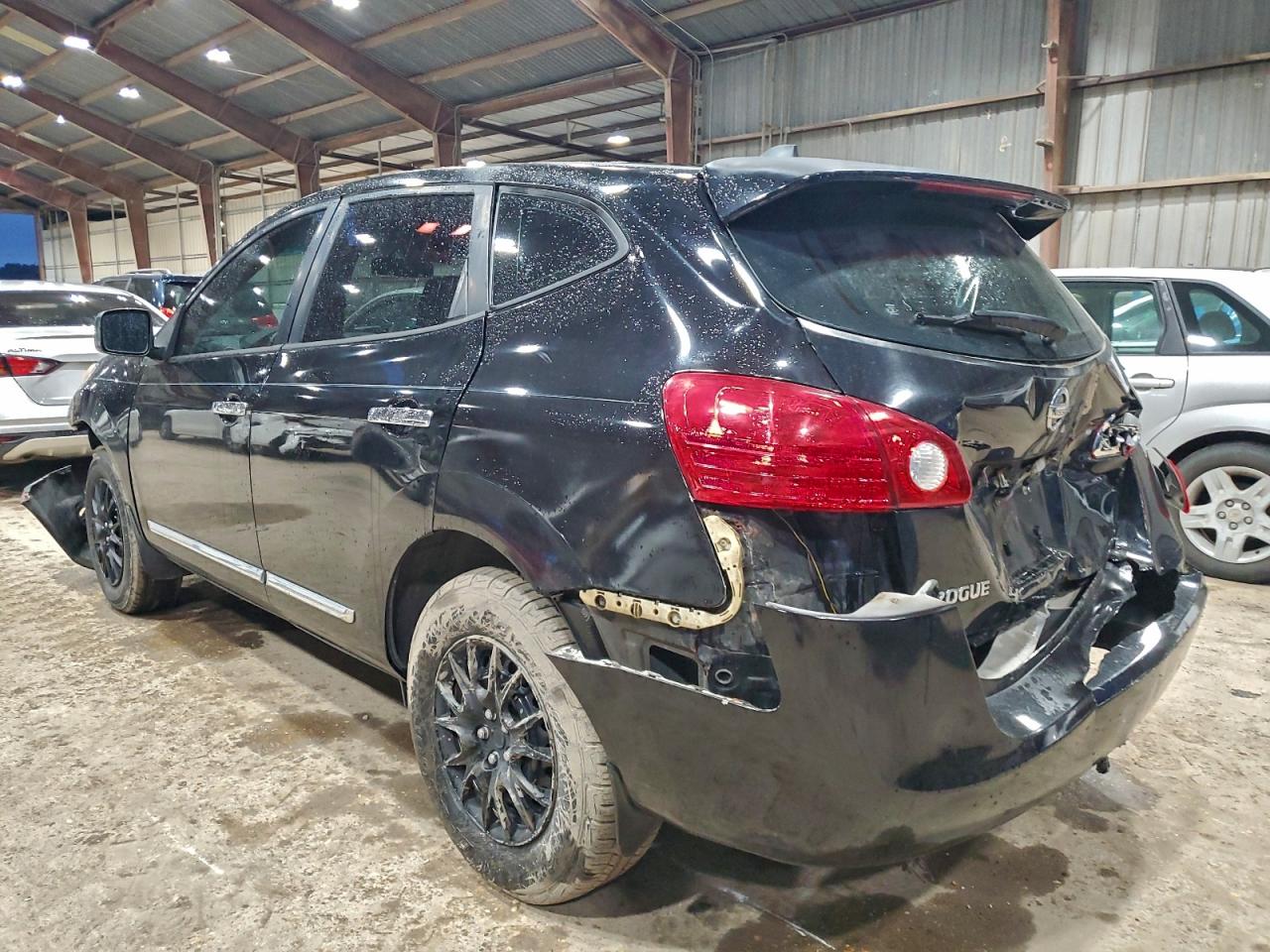 2011 NISSAN ROGUE S photo 3