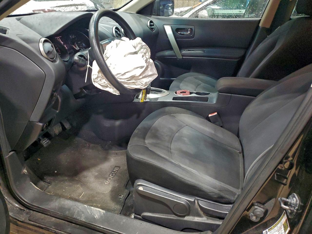 2011 NISSAN ROGUE S photo 13