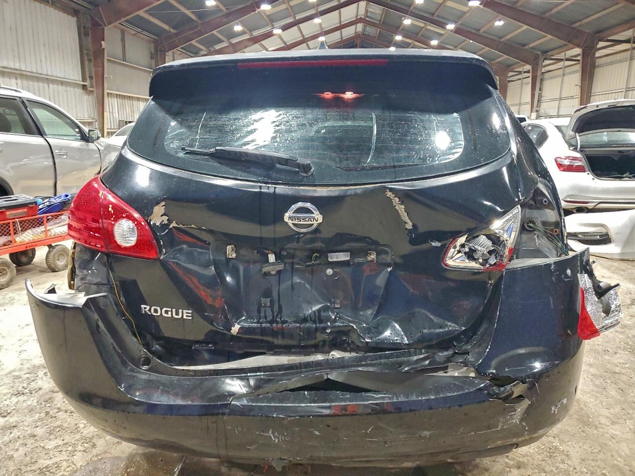 2011 NISSAN ROGUE S photo 11
