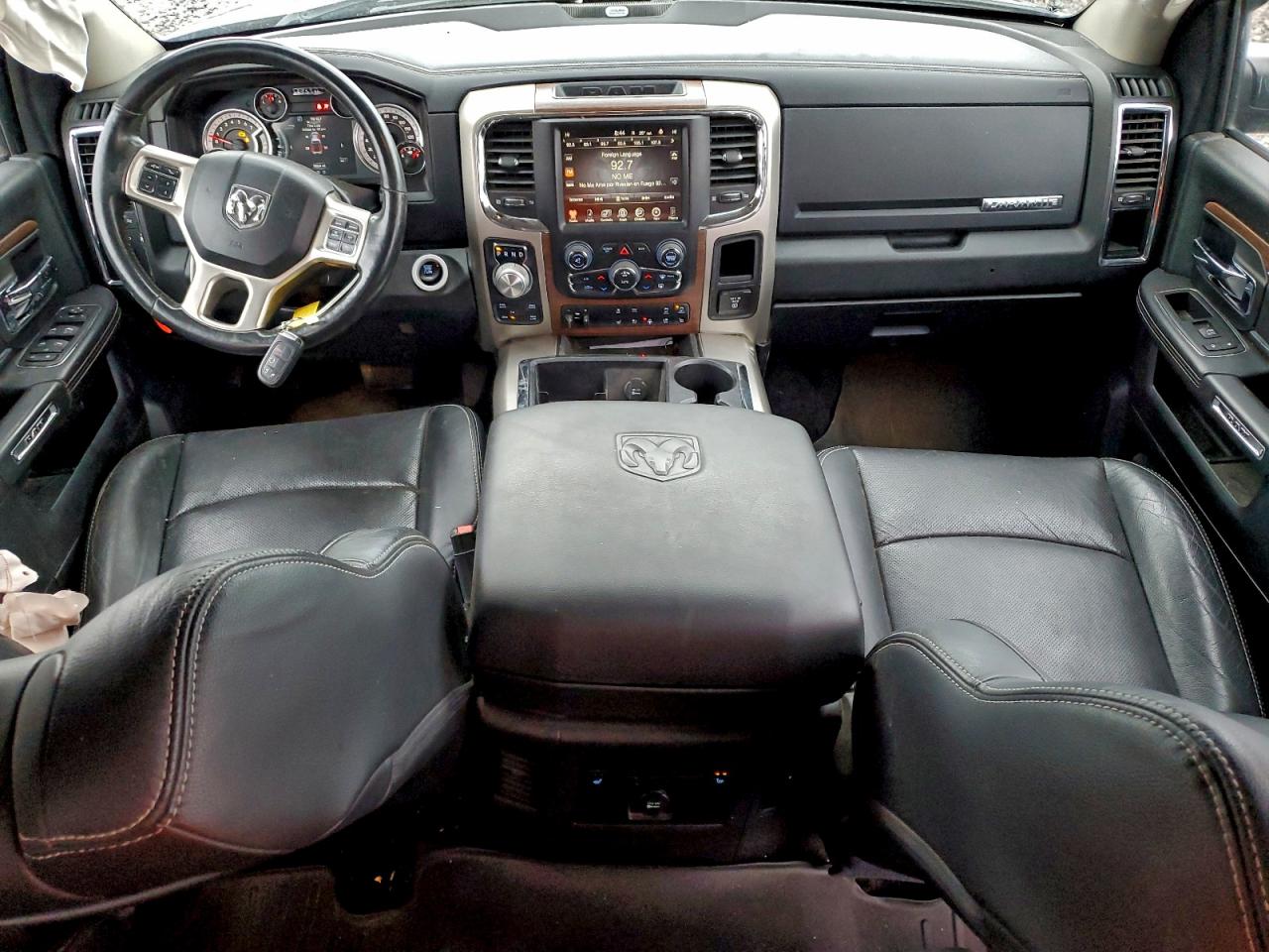 2015 RAM 1500 LARAMIE photo 8
