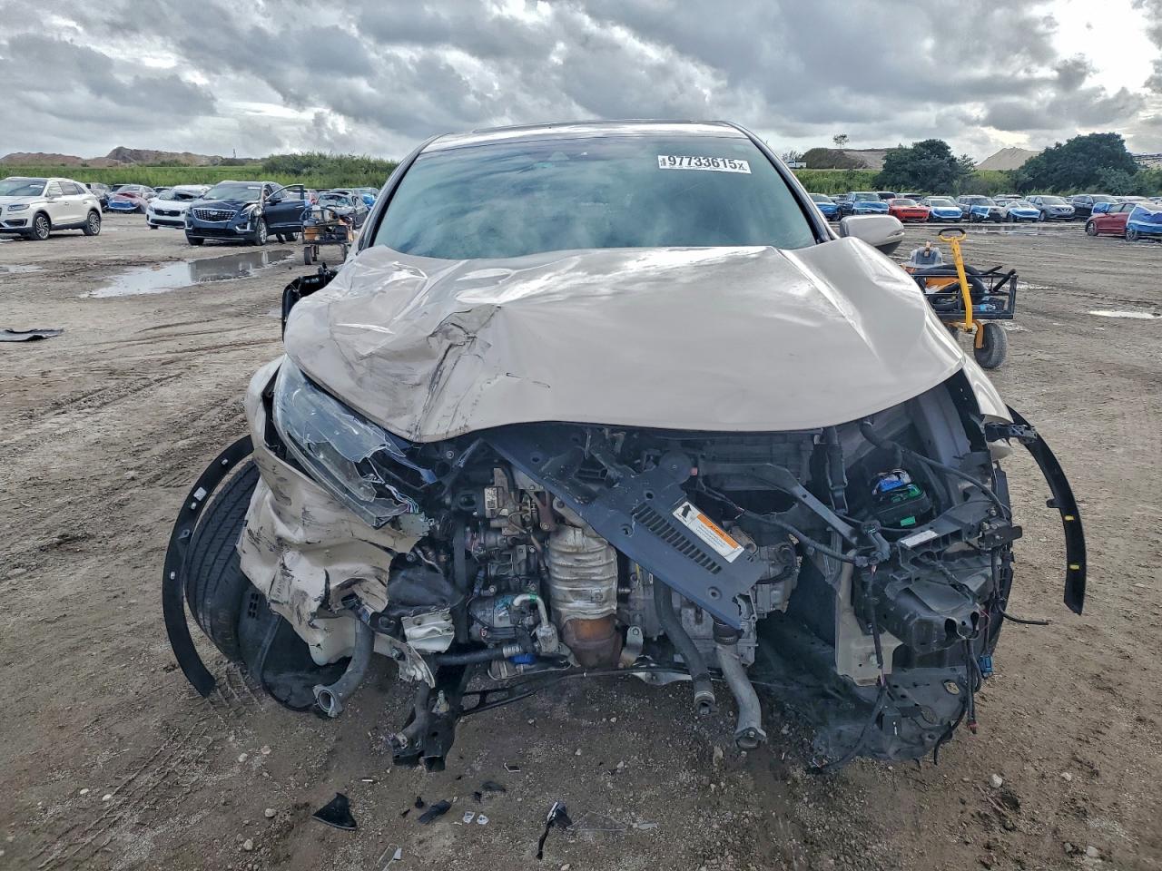 2018 HONDA CR-V EXL photo 5