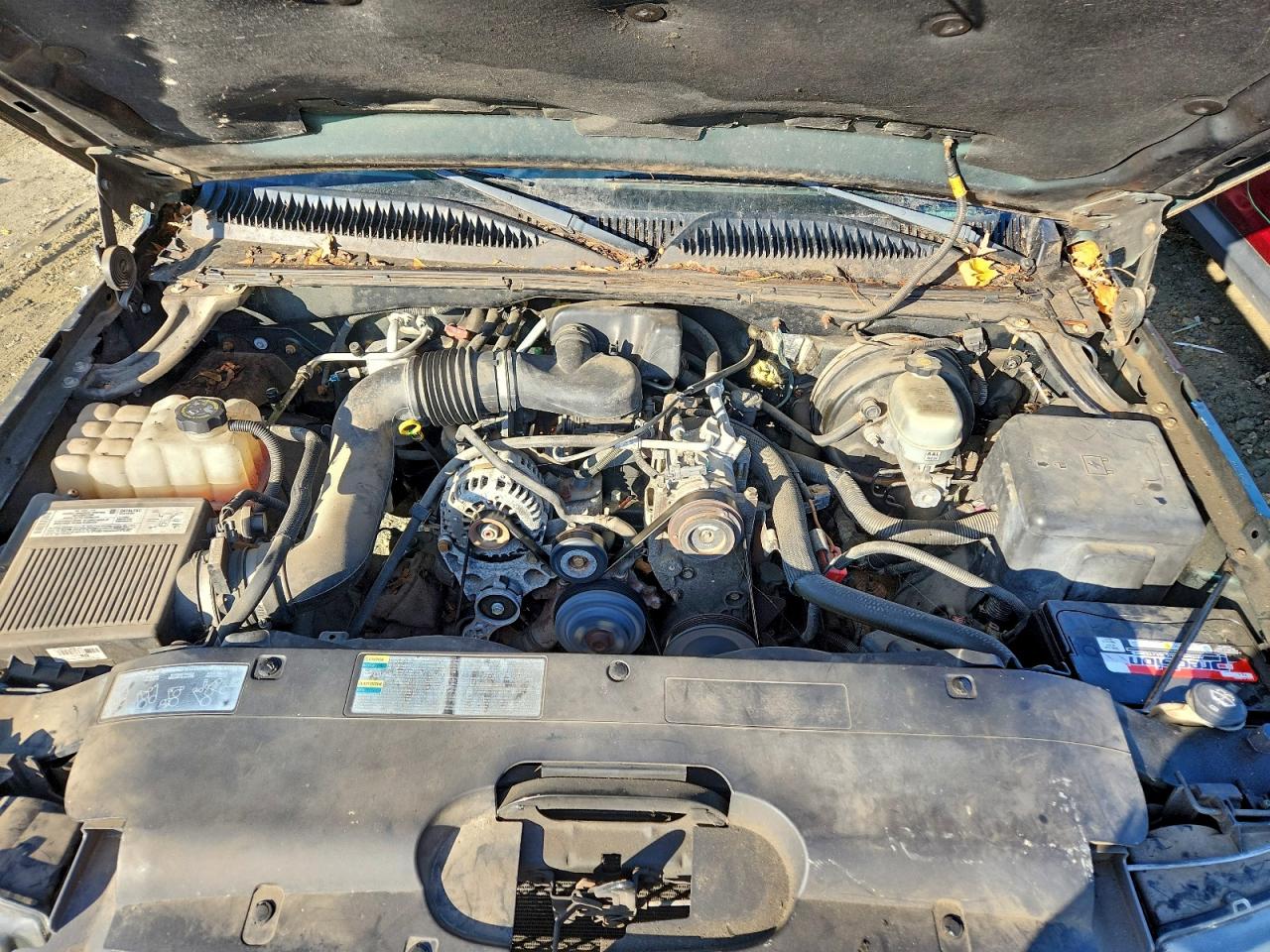 2005 CHEVROLET SILVERADO C1500 photo 11