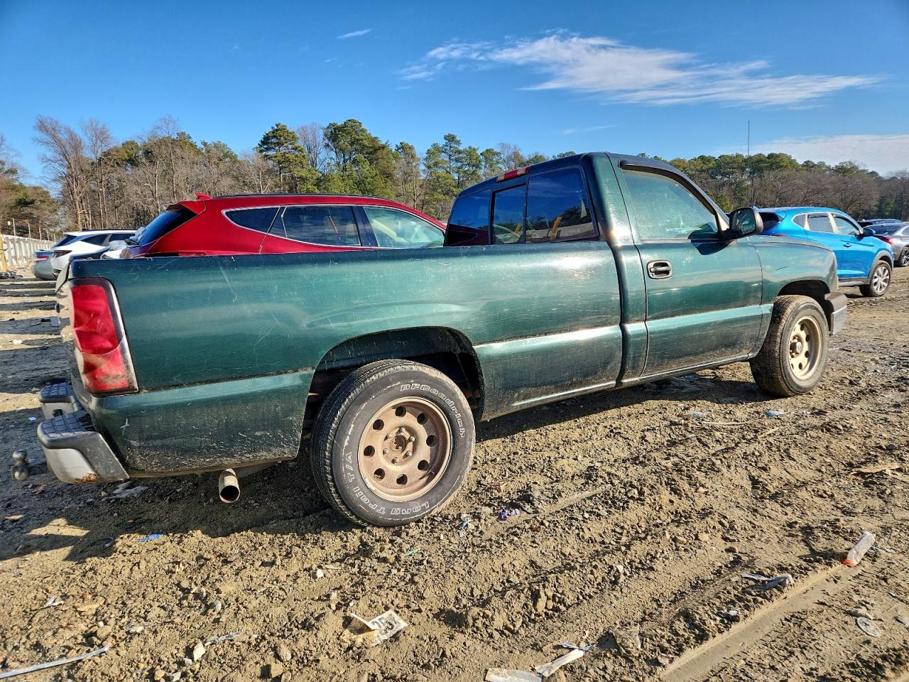 2005 CHEVROLET SILVERADO C1500 photo 3