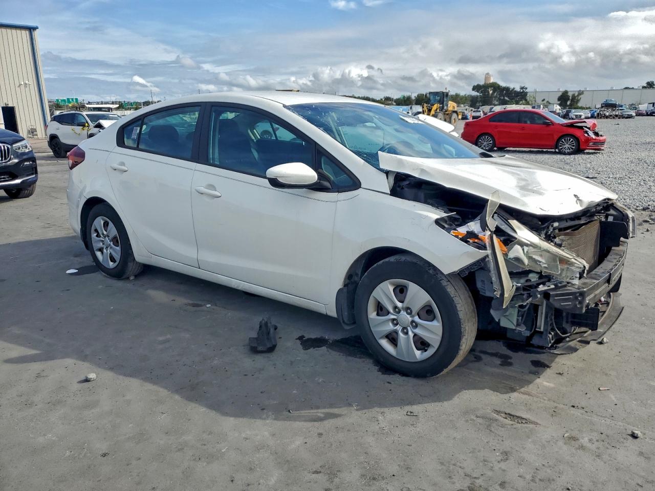 2017 KIA FORTE LX photo 4