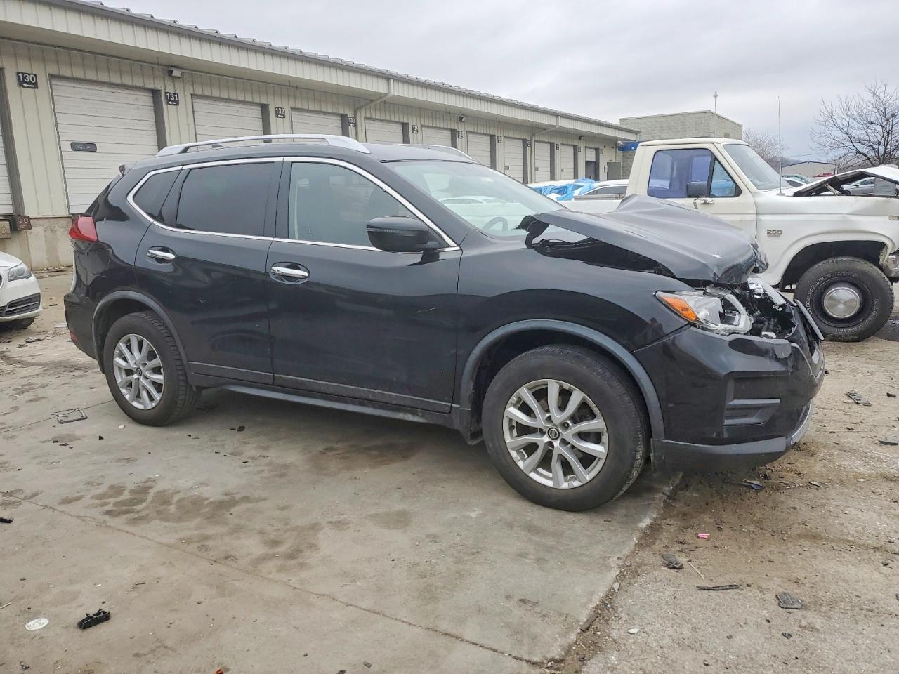2018 NISSAN ROGUE S photo 4