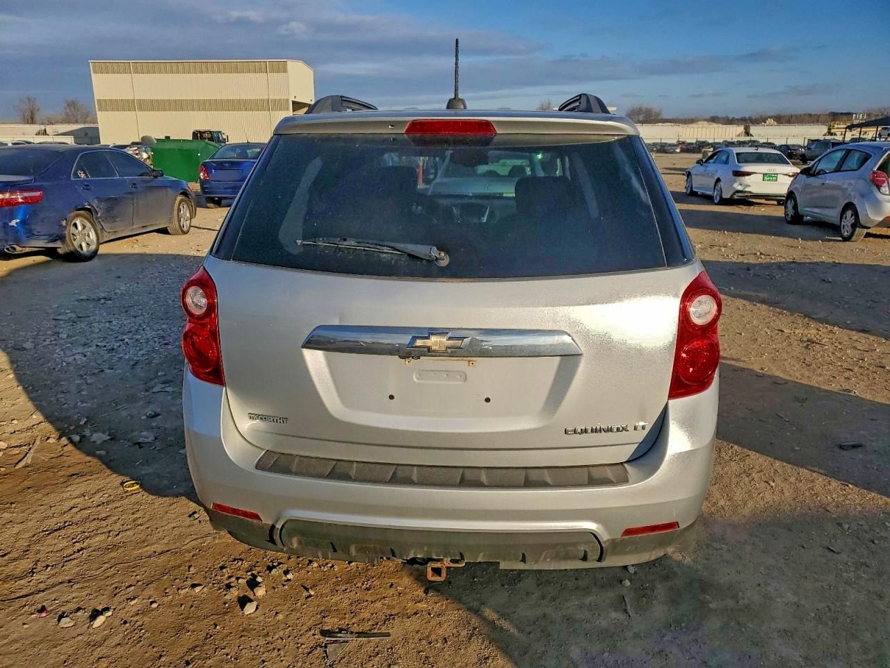 2015 CHEVROLET EQUINOX LT photo 6