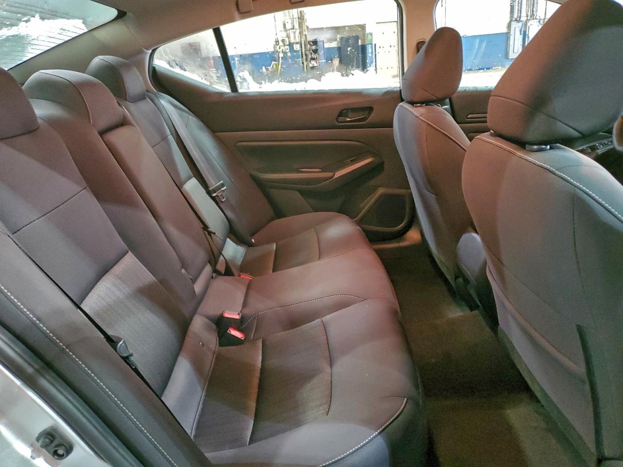 2025 NISSAN ALTIMA SV photo 10