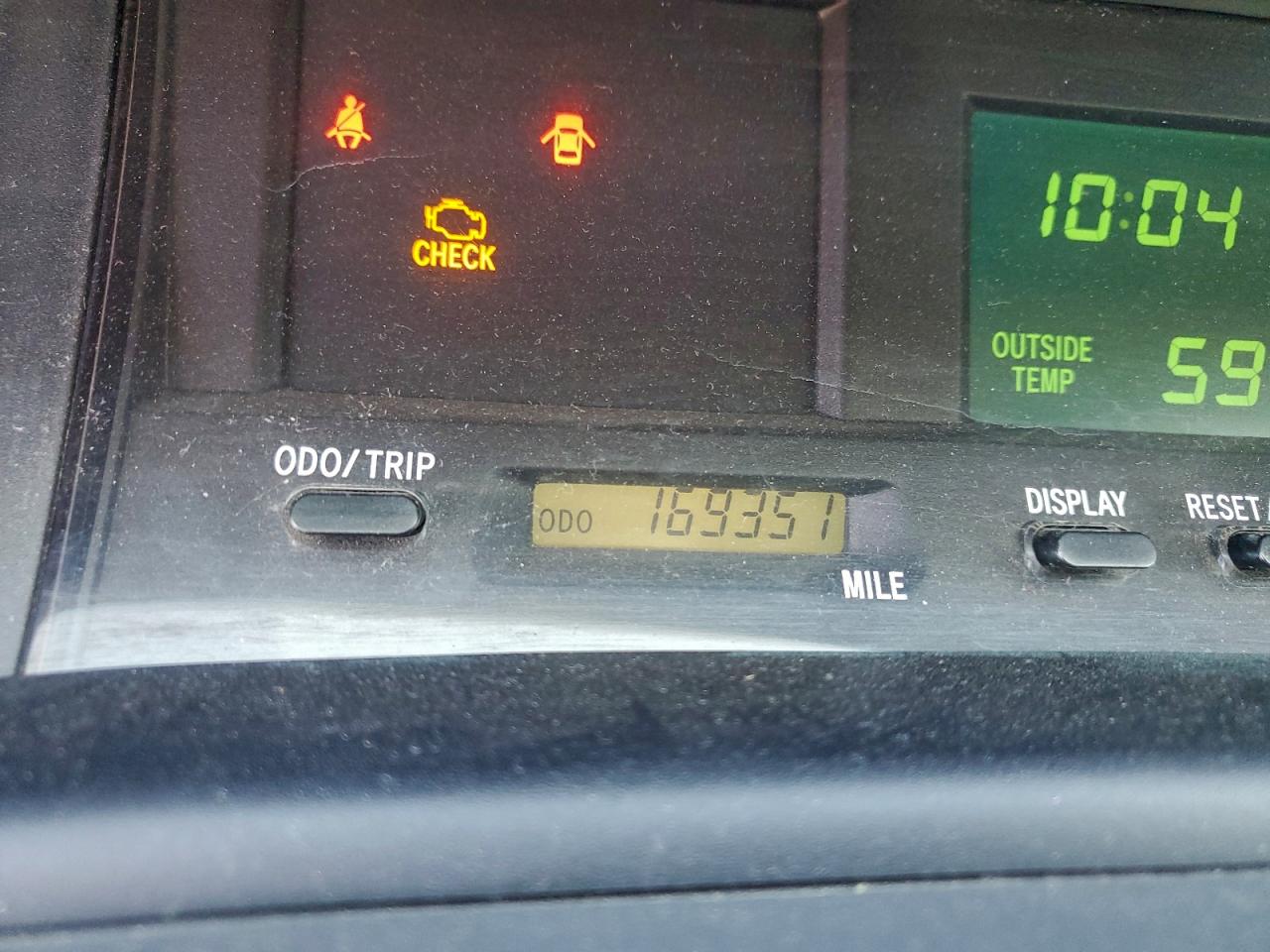 2002 TOYOTA AVALON XL photo 9