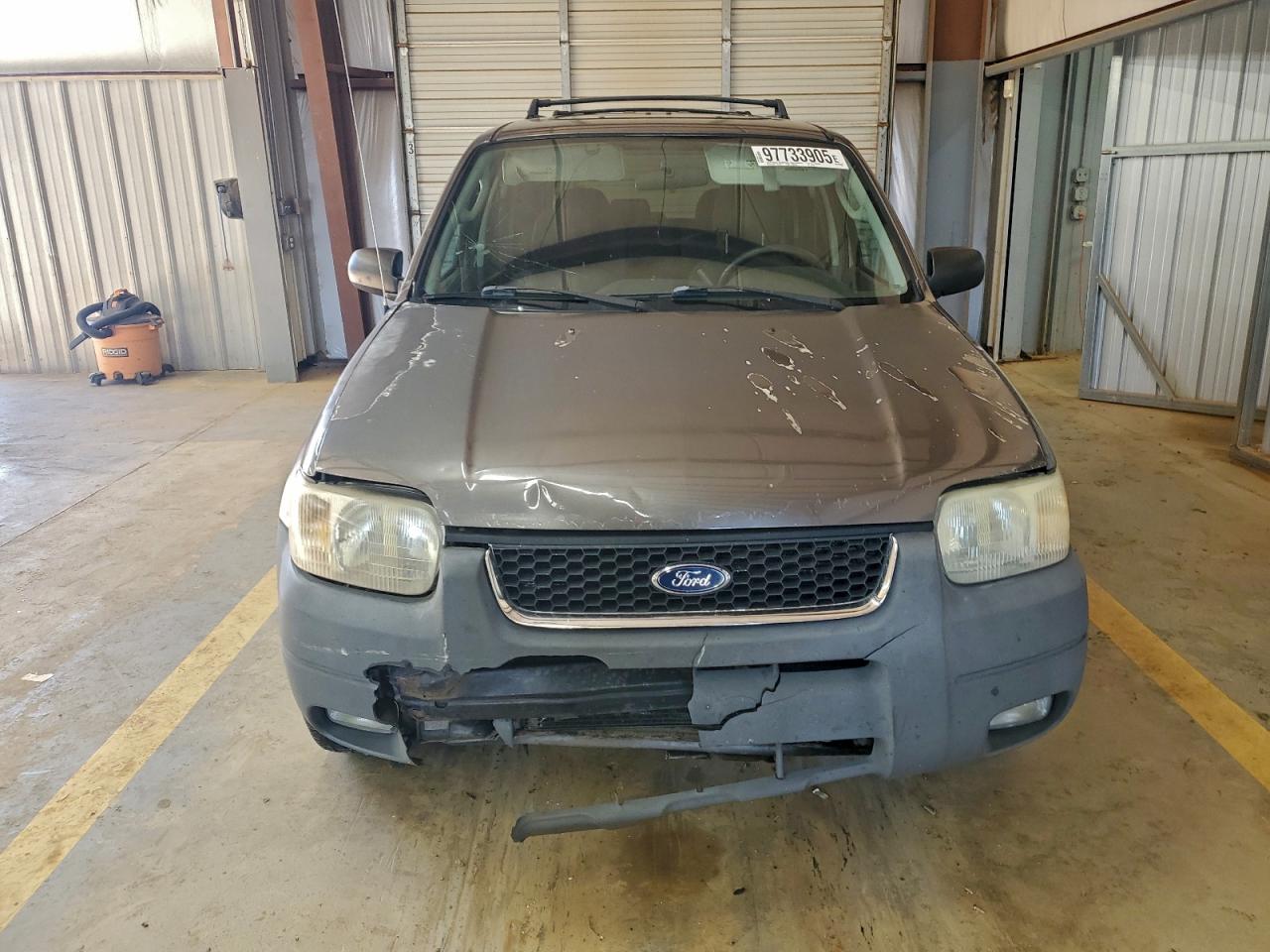 2003 FORD ESCAPE XLT photo 5