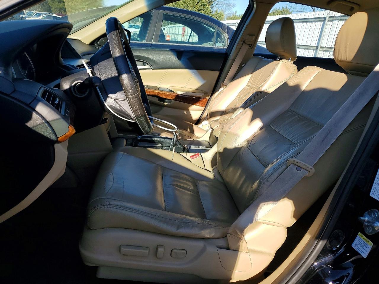 2012 HONDA ACCORD EXL photo 7