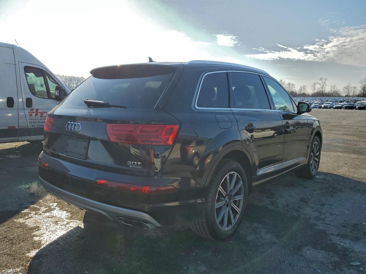 2017 AUDI Q7 PRESTIGE photo 3