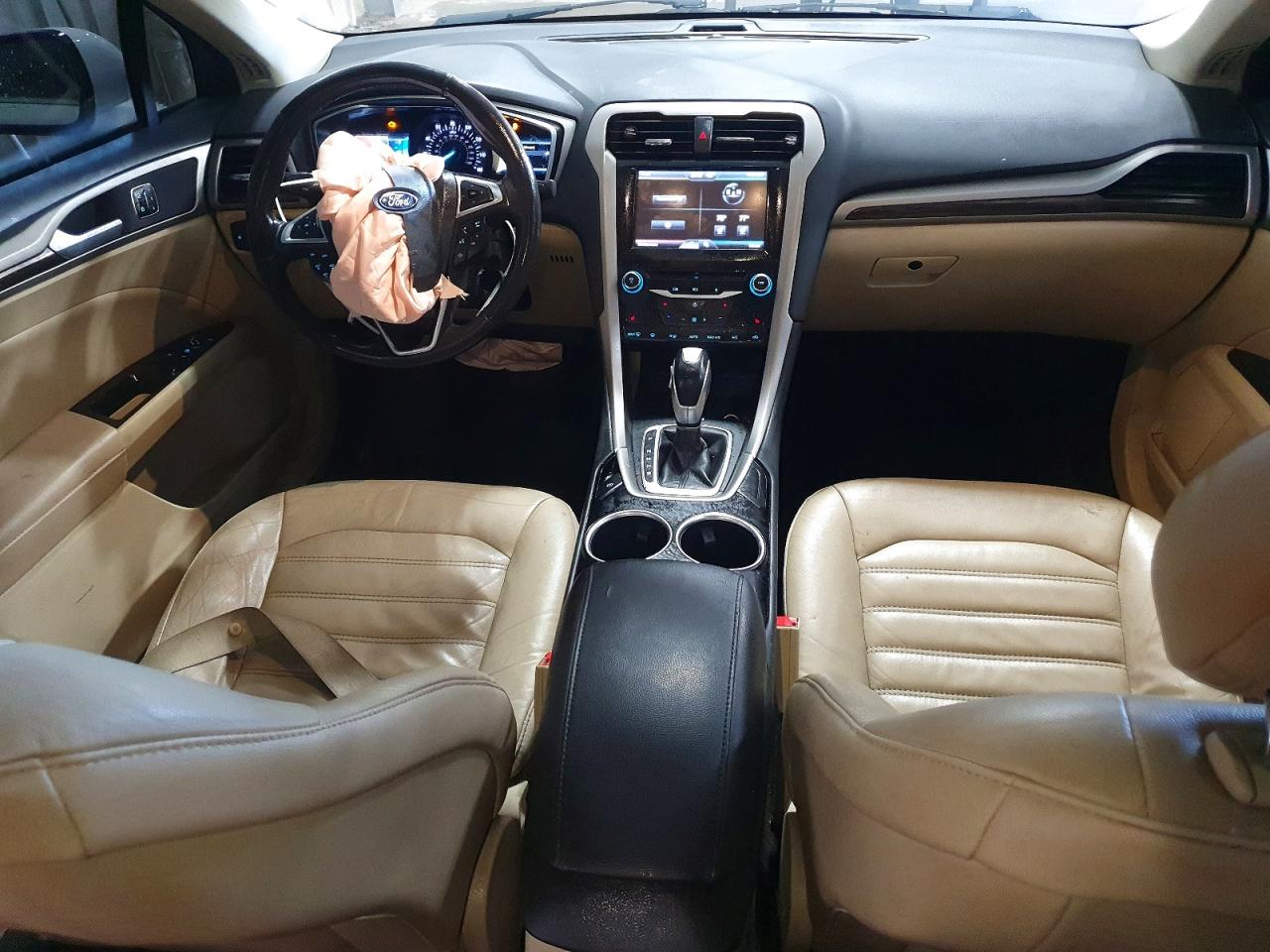 2013 FORD FUSION SE photo 8