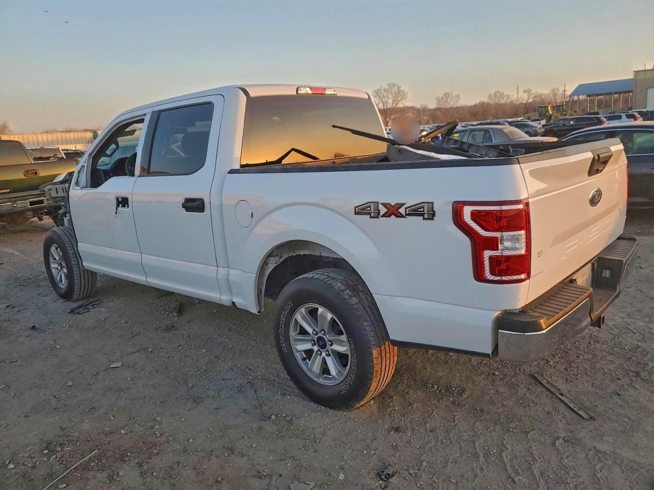 2018 FORD F150 SUPERCREW photo 2