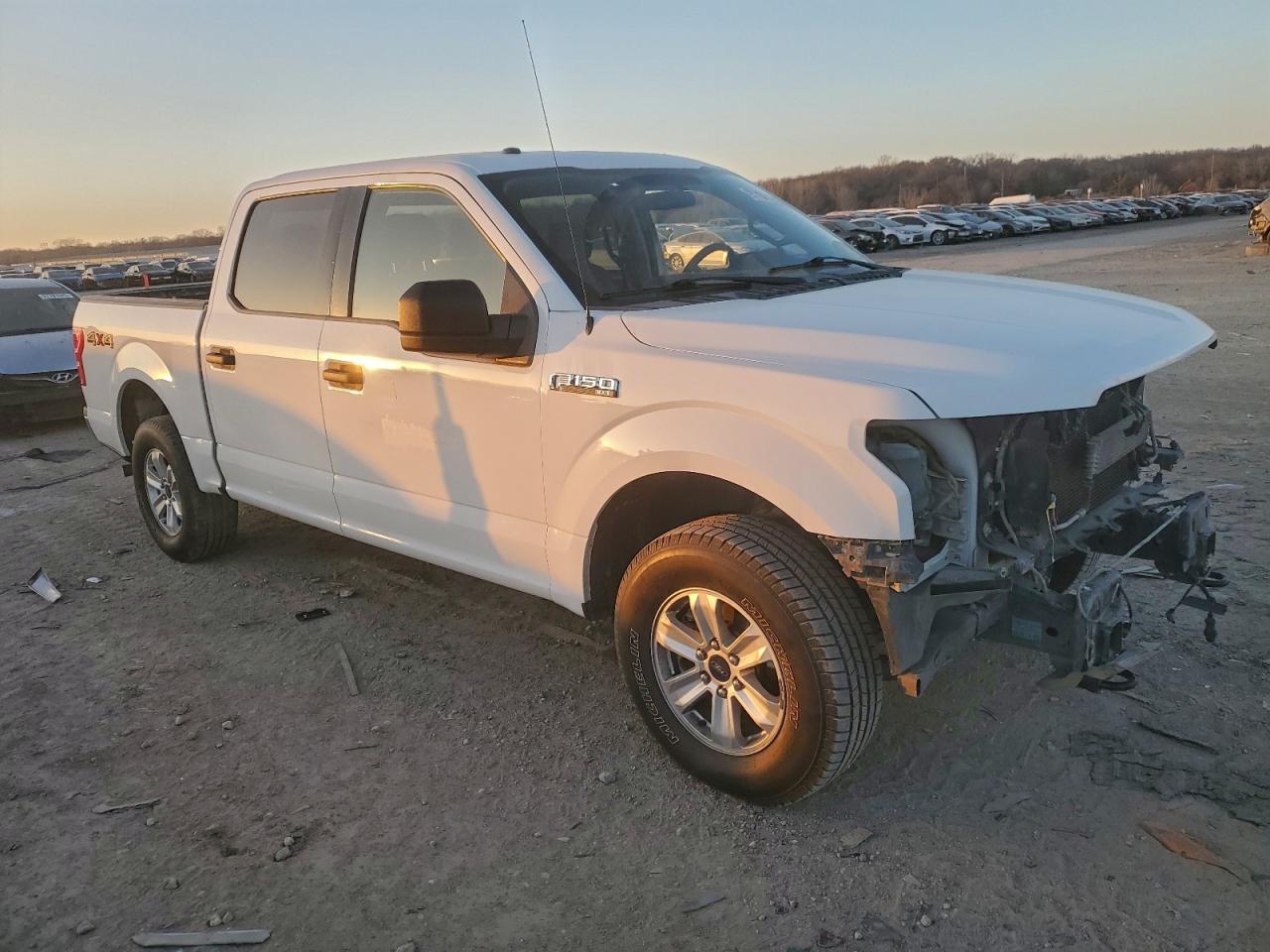 2018 FORD F150 SUPERCREW photo 4