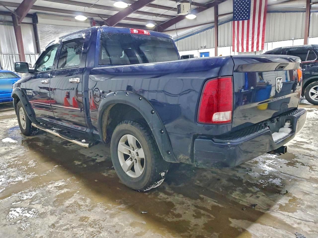 2017 RAM 1500 ST photo 2