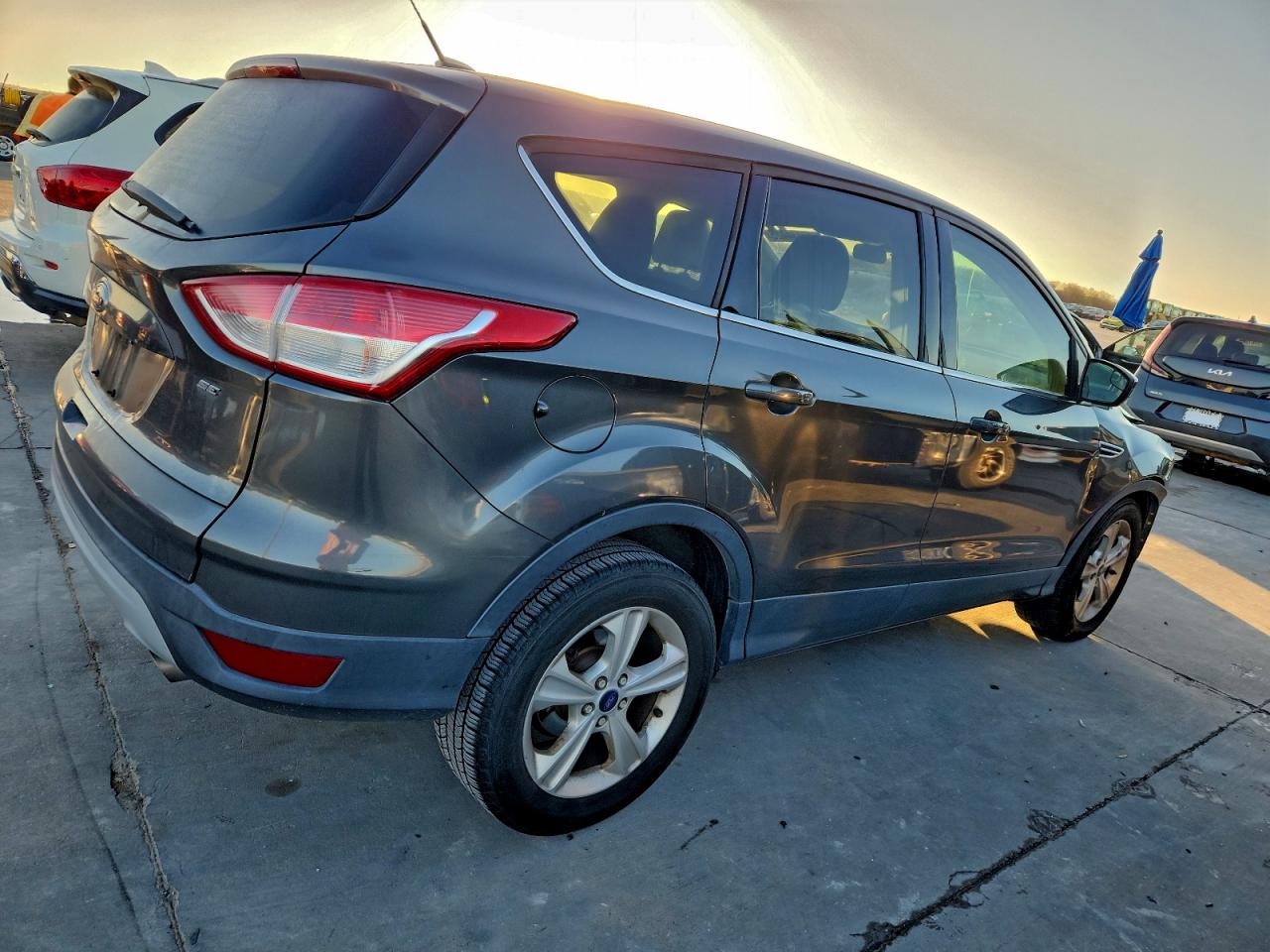 2015 FORD ESCAPE SE photo 7