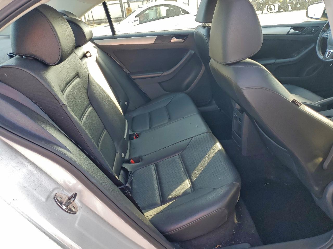 2014 VOLKSWAGEN JETTA SE photo 19