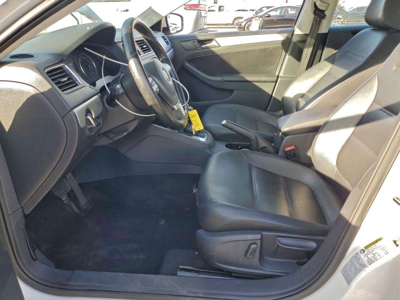 2014 VOLKSWAGEN JETTA SE photo 13