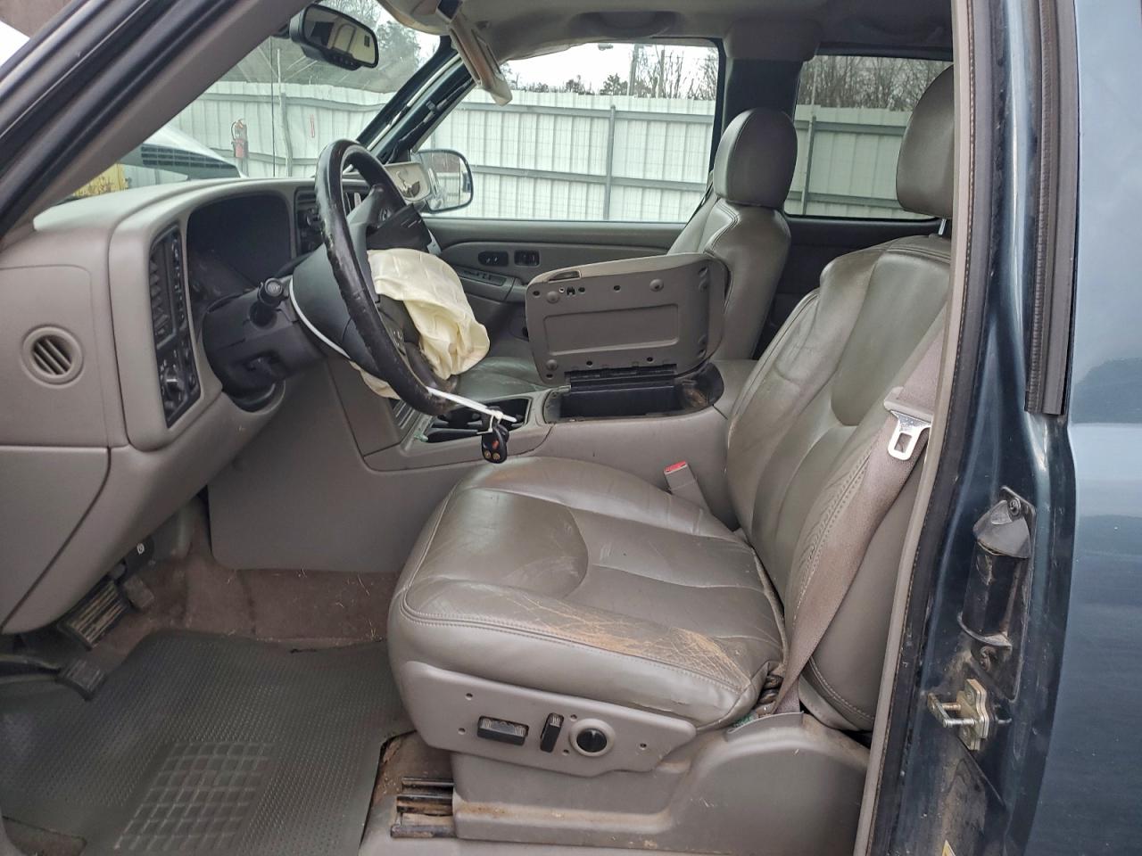 2006 CHEVROLET SILVERADO K1500 photo 7