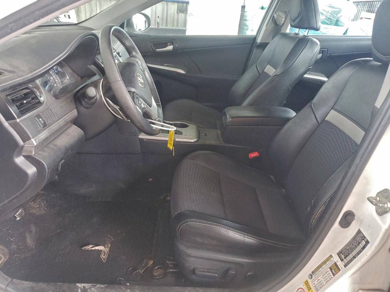 2013 TOYOTA CAMRY L photo 7