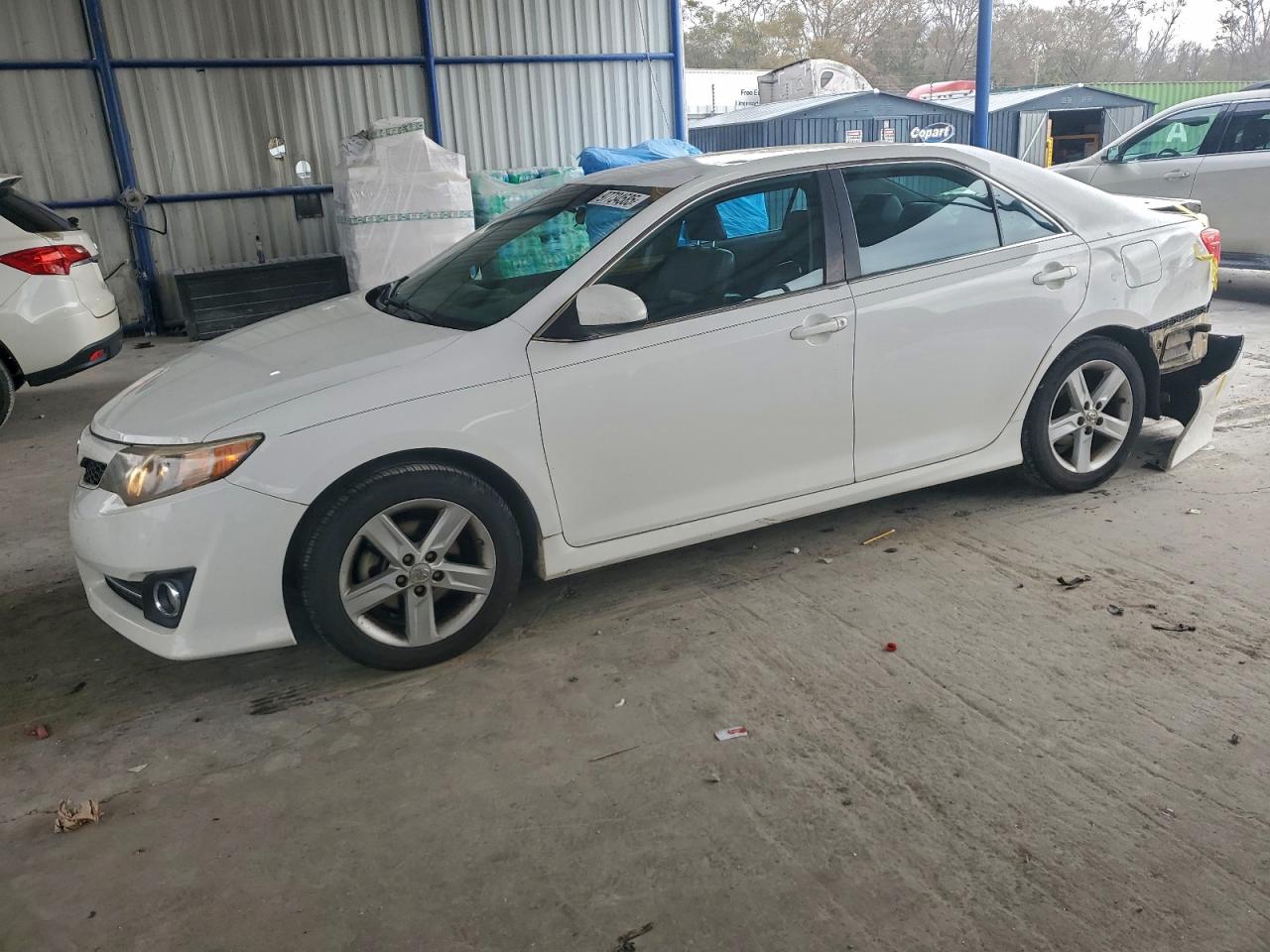 2013 TOYOTA CAMRY