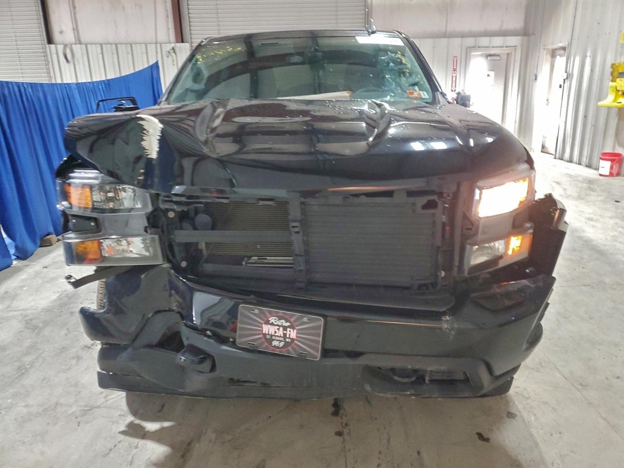 2021 CHEVROLET SILVERADO K1500 CUSTOM photo 5