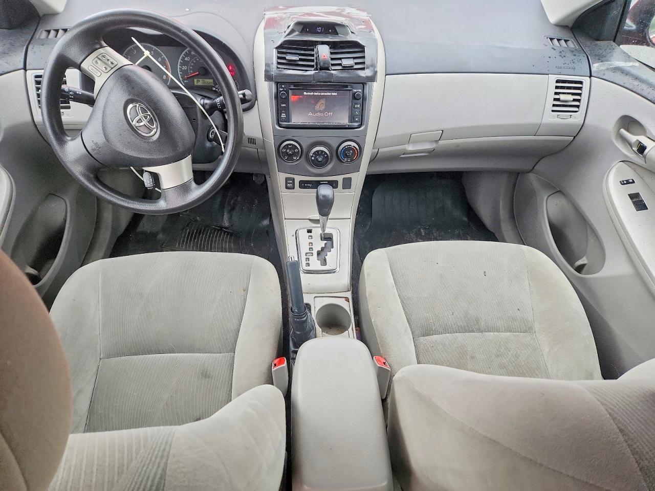 2013 TOYOTA COROLLA BASE photo 15