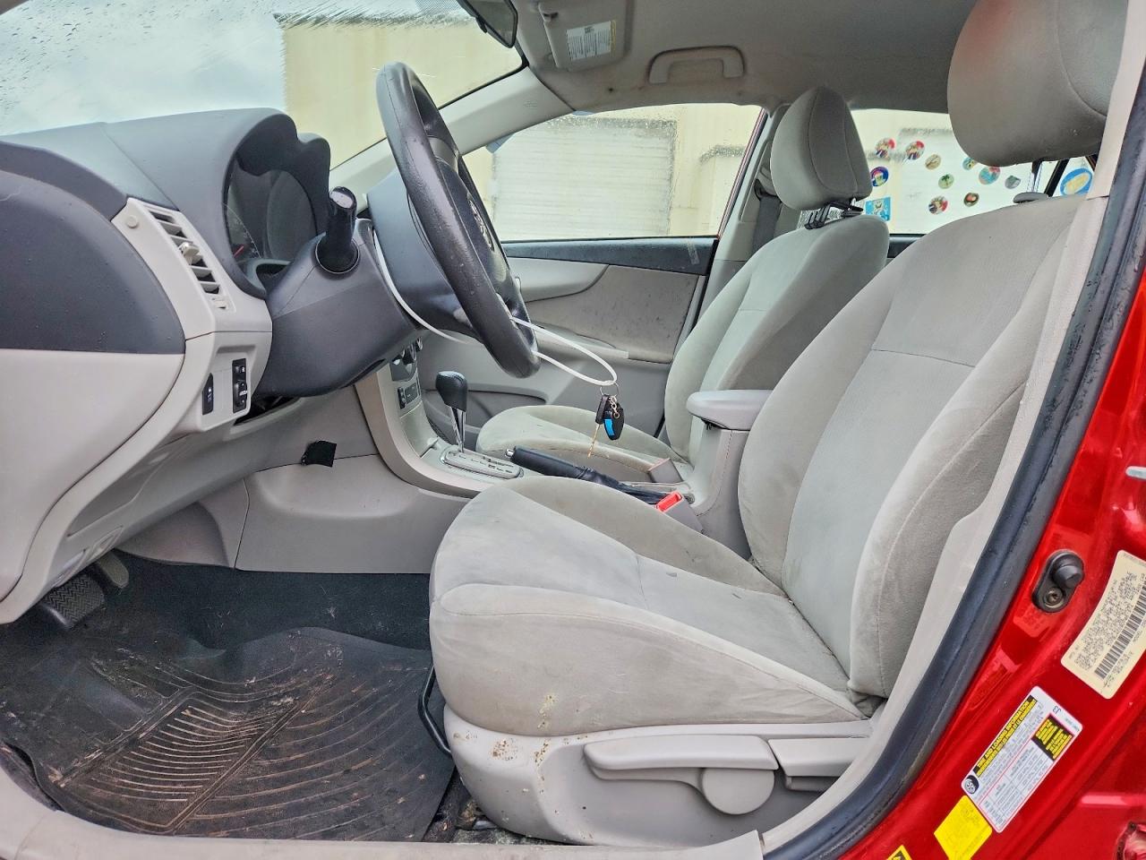 2013 TOYOTA COROLLA BASE photo 13
