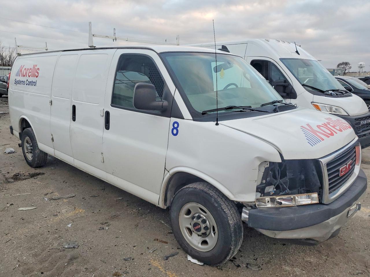 2019 GMC SAVANA G3500 photo 10