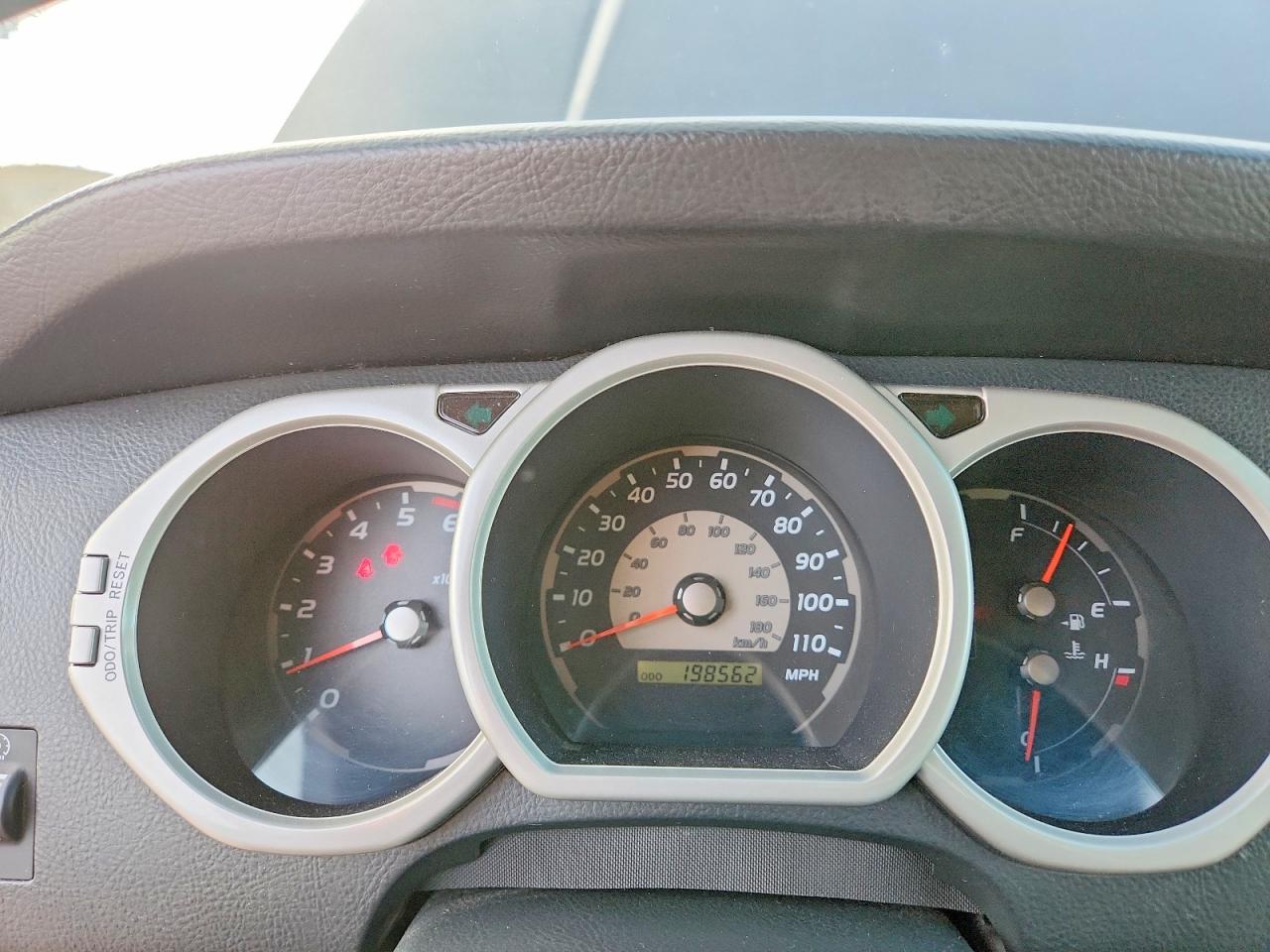 2003 TOYOTA 4RUNNER SR5 photo 9