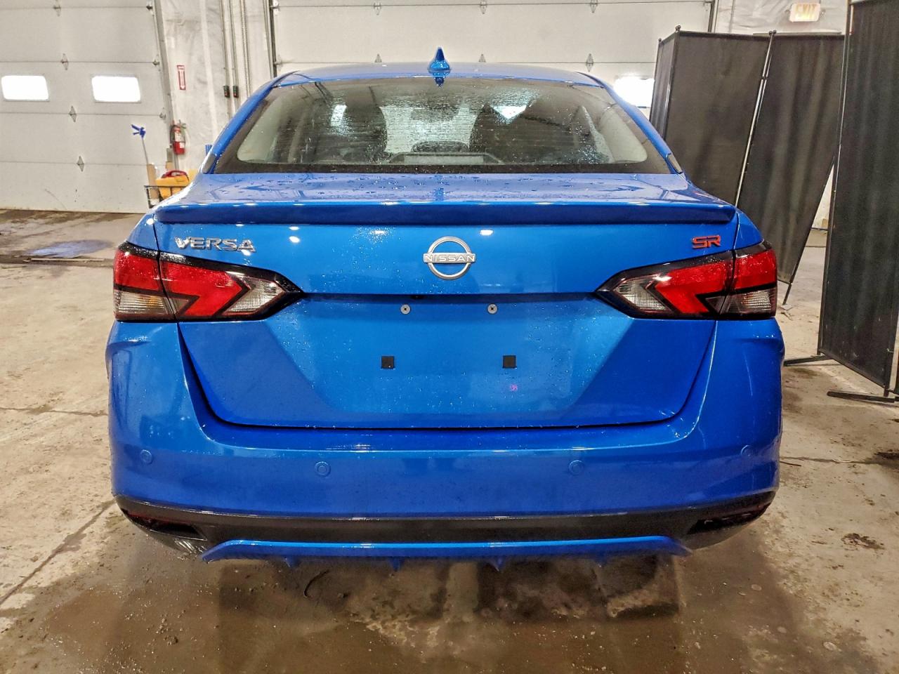 2024 NISSAN VERSA SR photo 6
