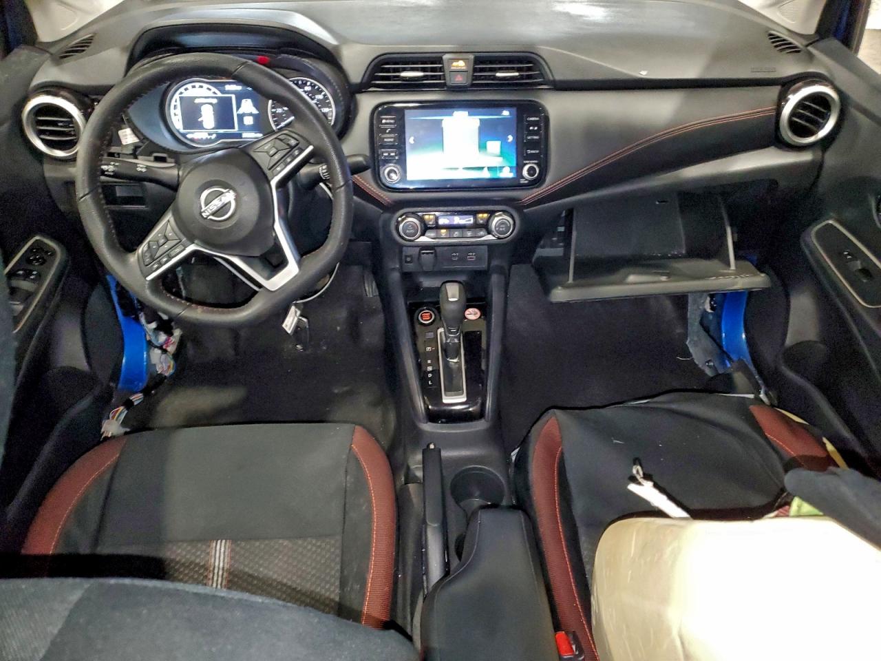 2024 NISSAN VERSA SR photo 8