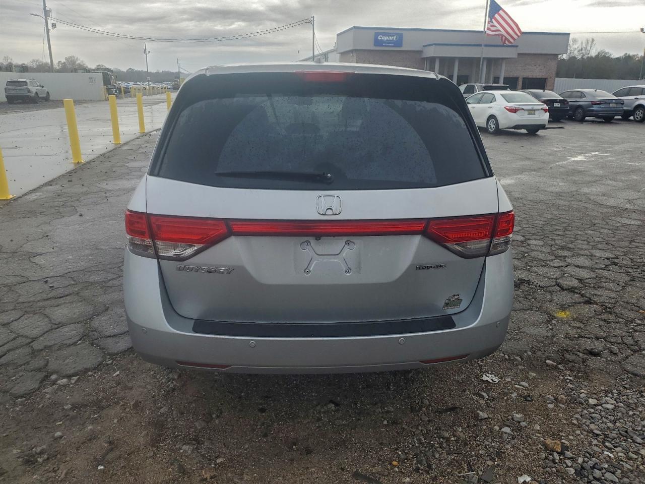 2014 HONDA ODYSSEY TOURING photo 6