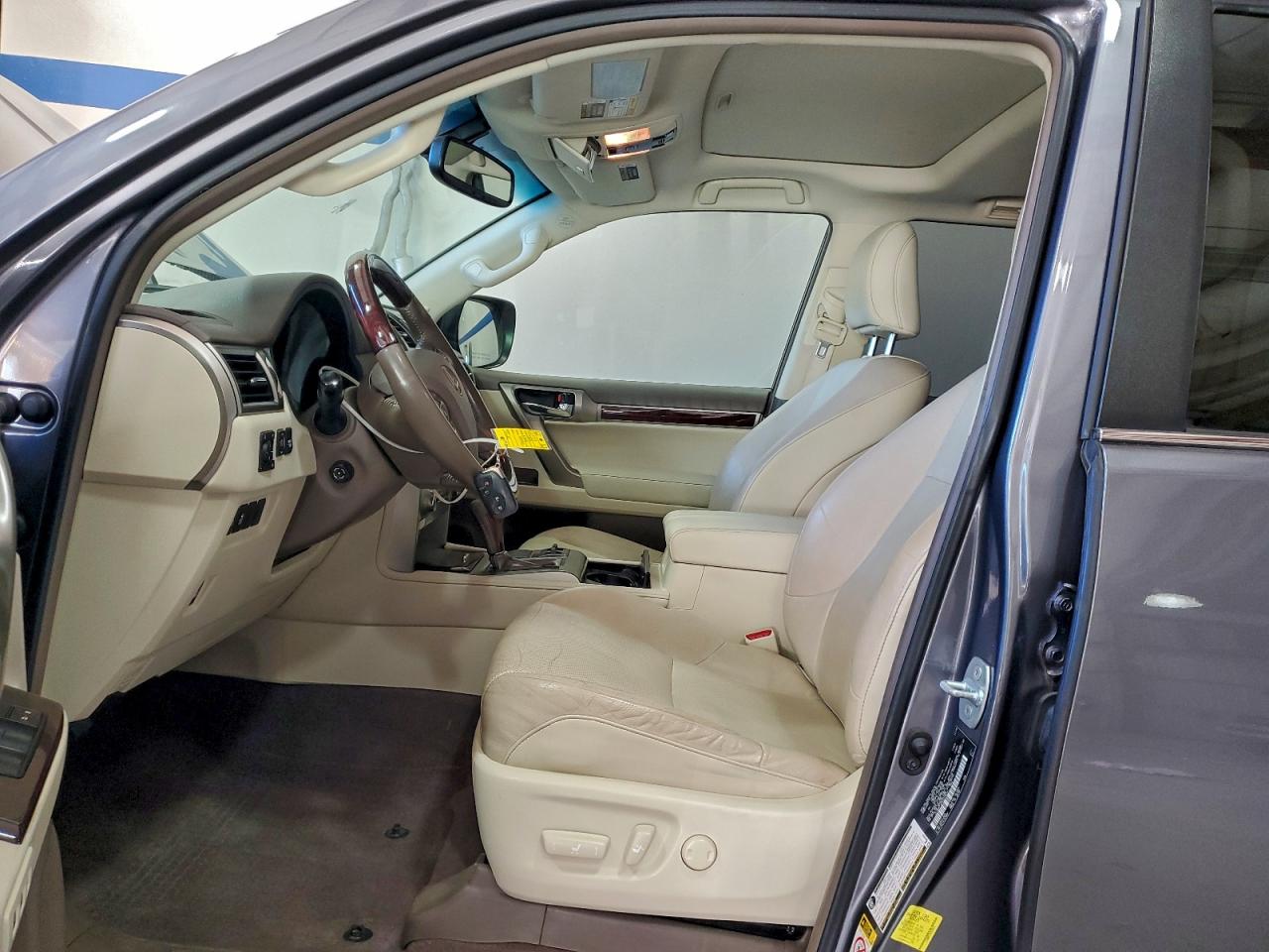 2019 LEXUS GX 460 photo 7