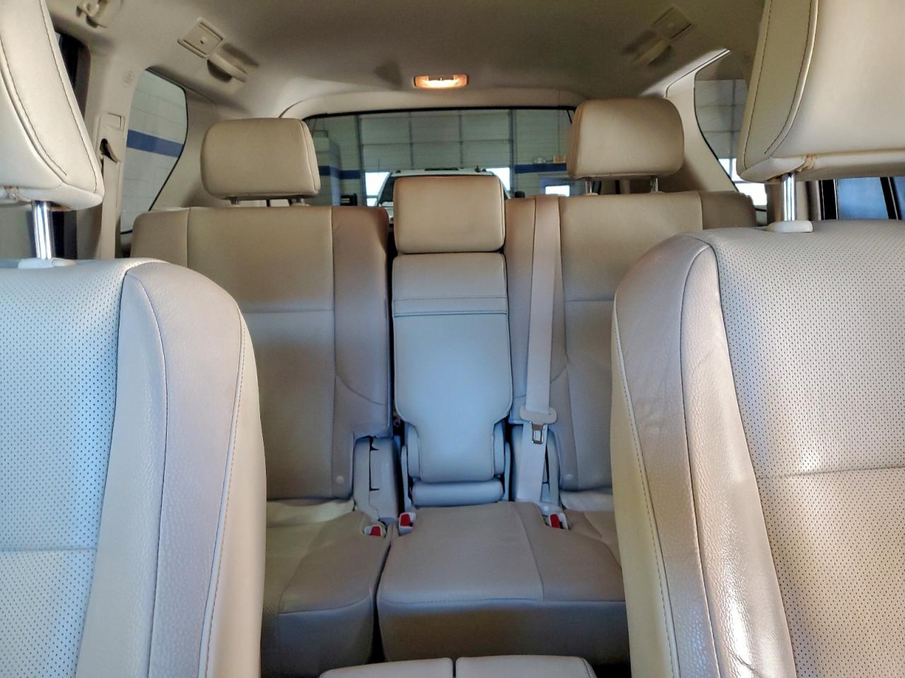 2019 LEXUS GX 460 photo 10