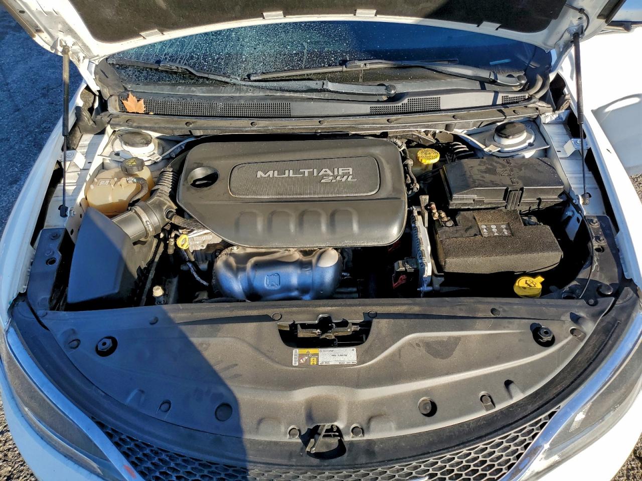 2015 CHRYSLER 200 LIMITED photo 31