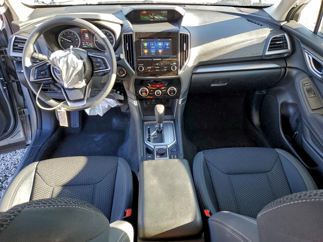 2024 SUBARU FORESTER PREMIUM photo 8