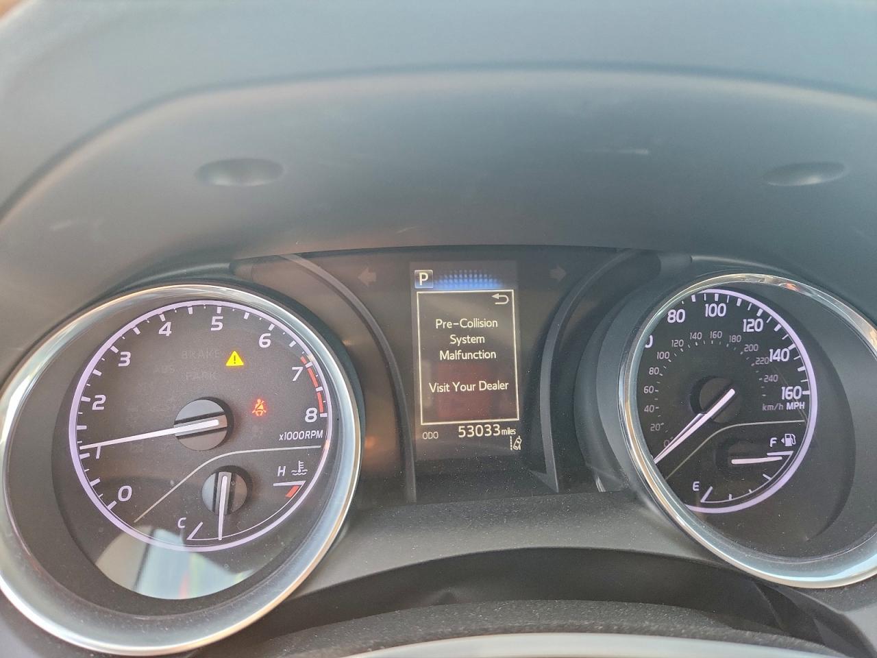 2019 TOYOTA CAMRY L photo 9