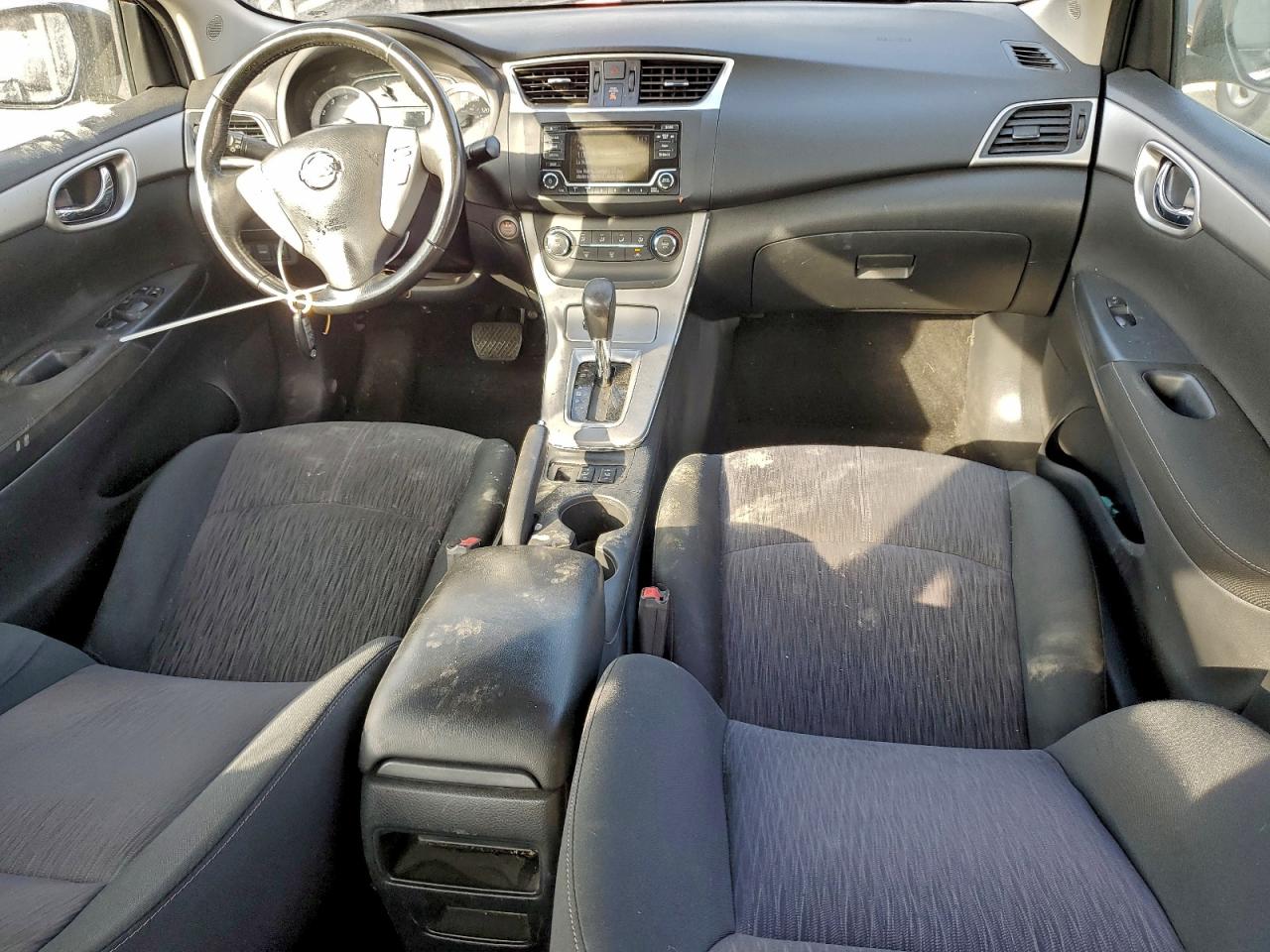 2015 NISSAN SENTRA S photo 22