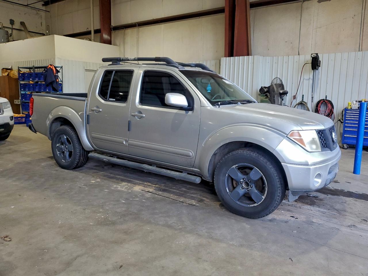 2007 NISSAN FRONTIER CREW CAB LE photo 4