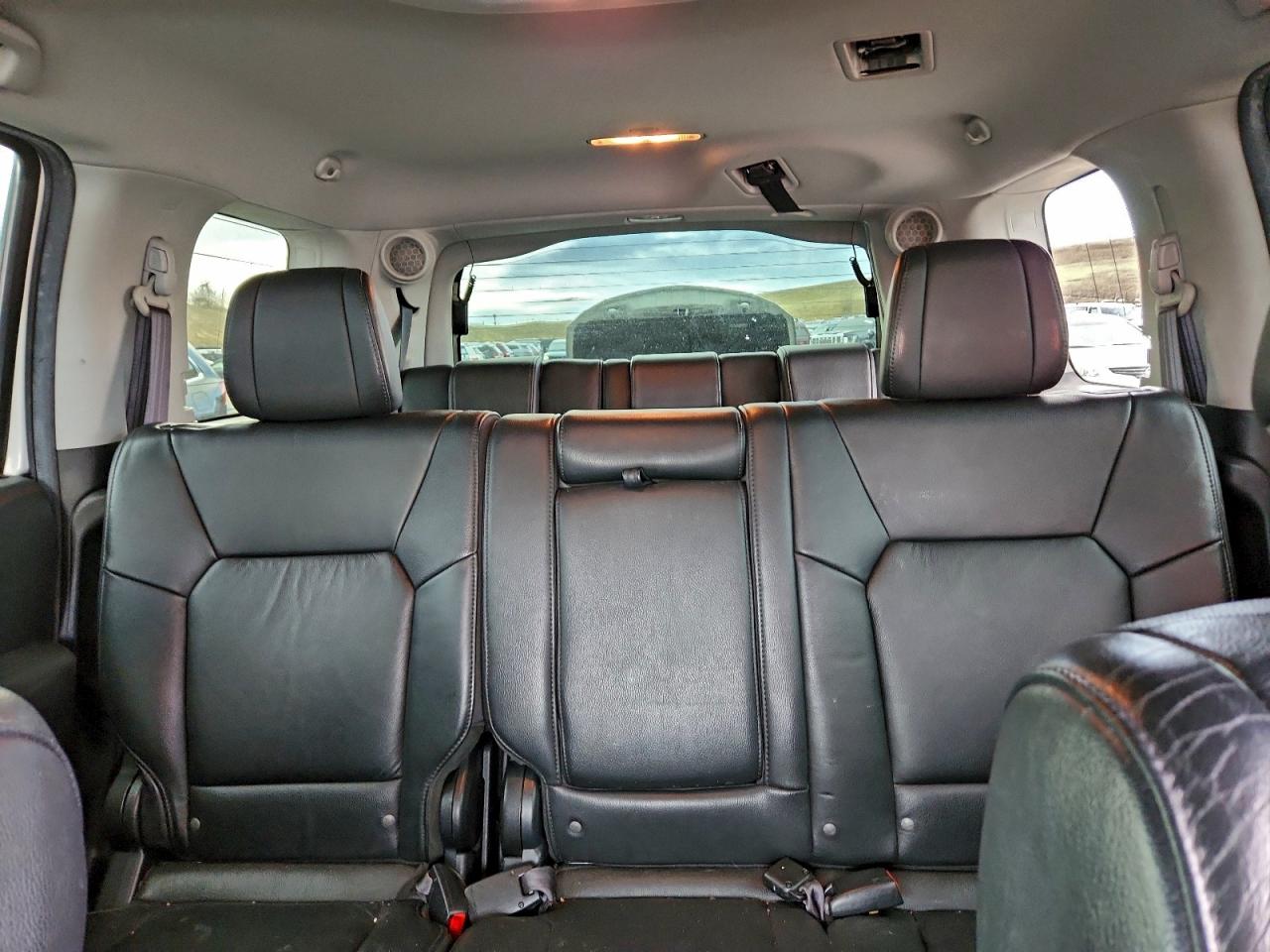 2012 HONDA PILOT TOURING photo 18