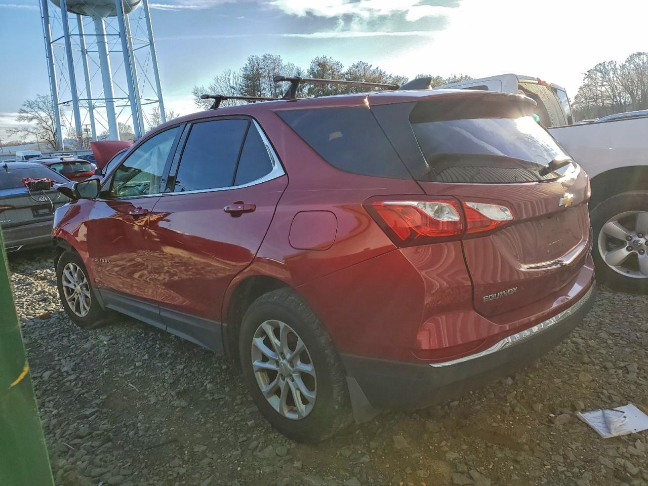 2018 CHEVROLET EQUINOX LT photo 2